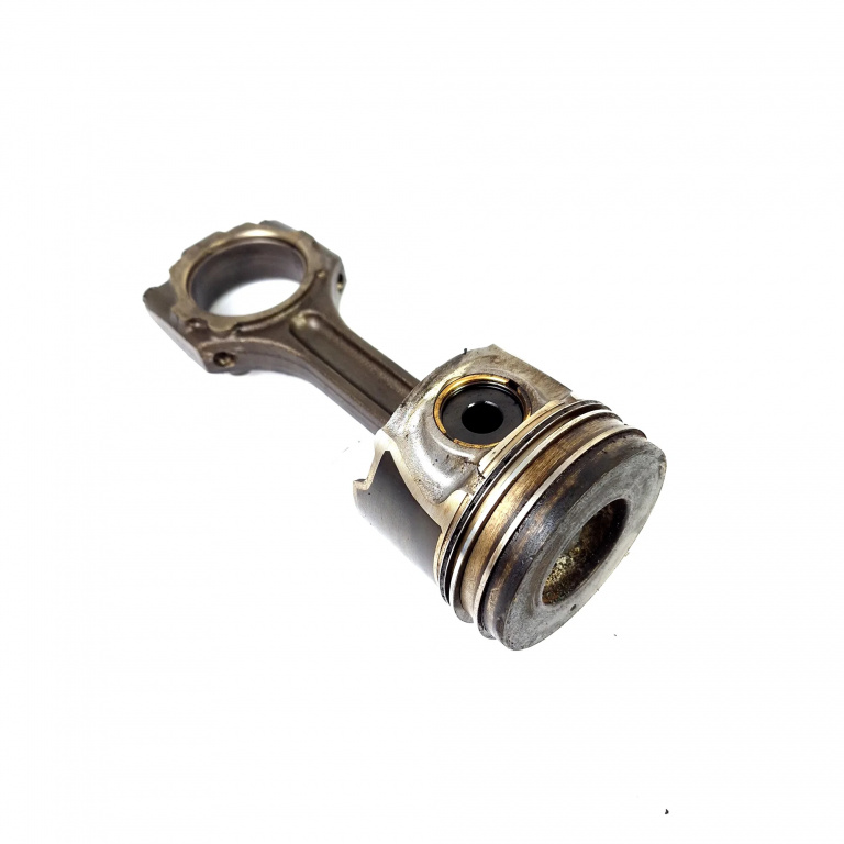 Piston Cu Biela Hyundai Tucson (Jm) 2004-2010 2.0 Crdi D4Ea Motorina