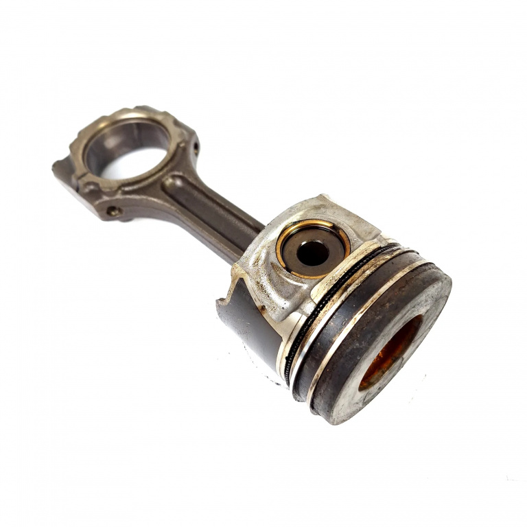 Piston Cu Biela Hyundai Tucson (Jm) 2004-2010 2.0 Crdi D4Ea Motorina B4Bd