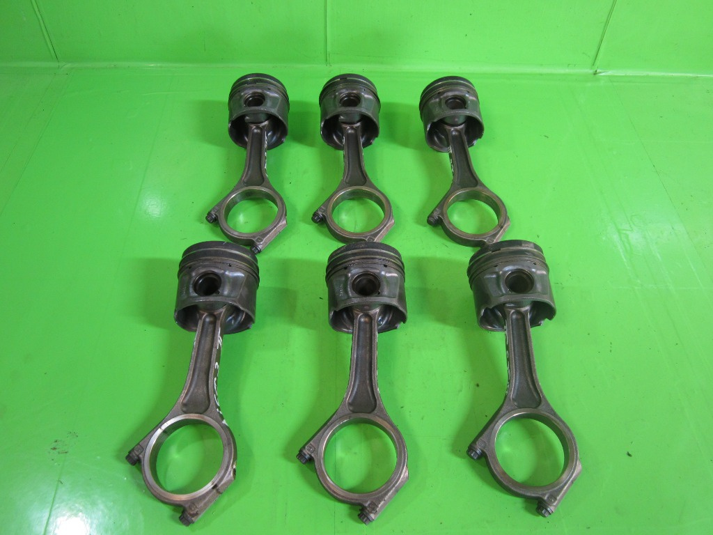 PISTON CU BIELA LAND ROVER DISCOVERY 3 2.7 TD 4x4 FAB. 2004 - 2009 ⭐⭐⭐⭐⭐