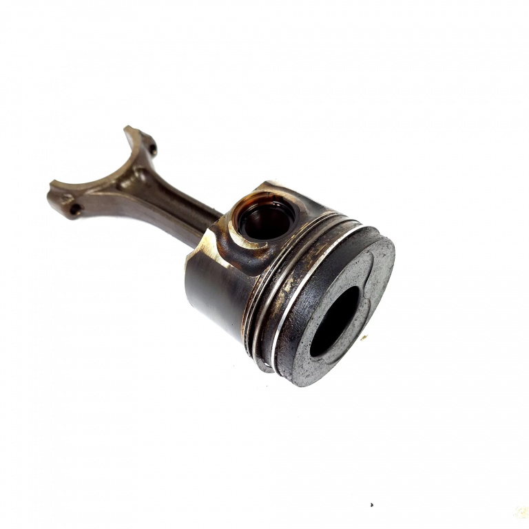 Piston Cu Biela Vw Caddy 3 2004-2015 1.9 Tdi Bsu Motorina
