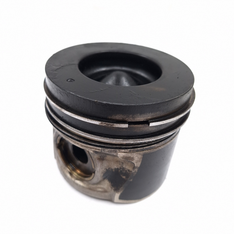 Piston Kia SPORTAGE (JE, KM) 2004 - 2010 Motorina