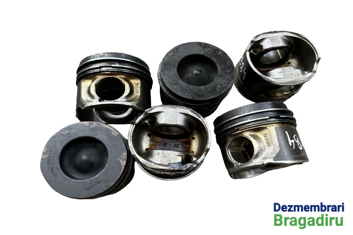 Piston motor Volkswagen VW Touareg generatia 2 7P [2010 - 2014] Crossover 3.0 TDI Tiptronic 4Motion (245 hp) Cod motor: CRC Cod cutie: NAC Cod culoare: LG7W