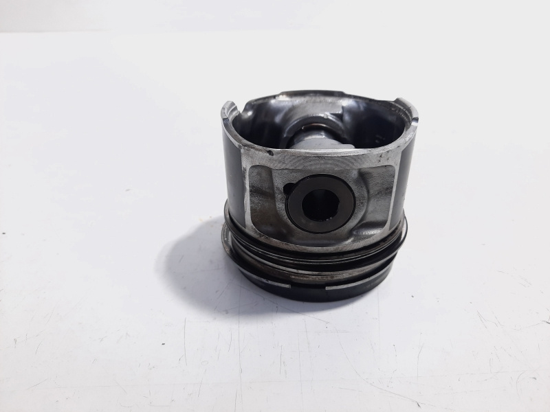 Piston, Opel Astra H GTC, 1.9 CDTI, Z19DT (idi:496939)