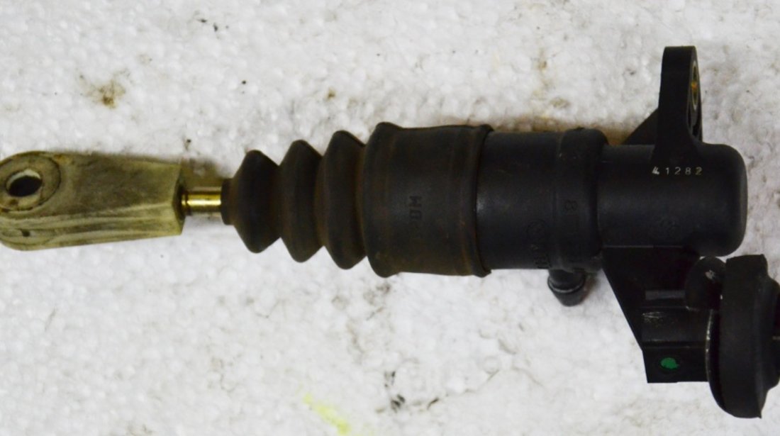 Piston pedala ambreiaj Audi A6 C5 2.5 tdi