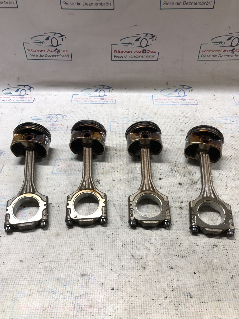 Piston plus biela Volkswagen Jetta 1.2 Benzina 2012