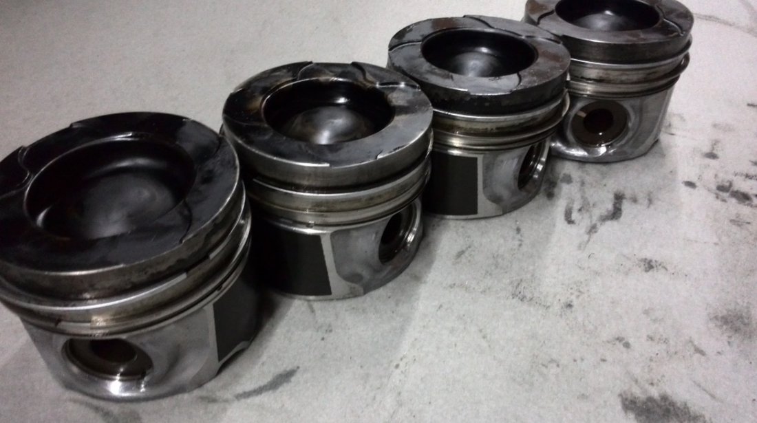 Piston RAV4 III Avensis T25 Corolla verso Auris Lexus is220 2.2 136cai 150cai 177cai 2AD-FTV 2AD-FHV