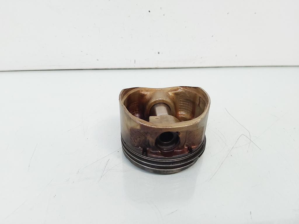 Piston, Renault Megane 2, 2.0 benz, F4R770 (id:653757)