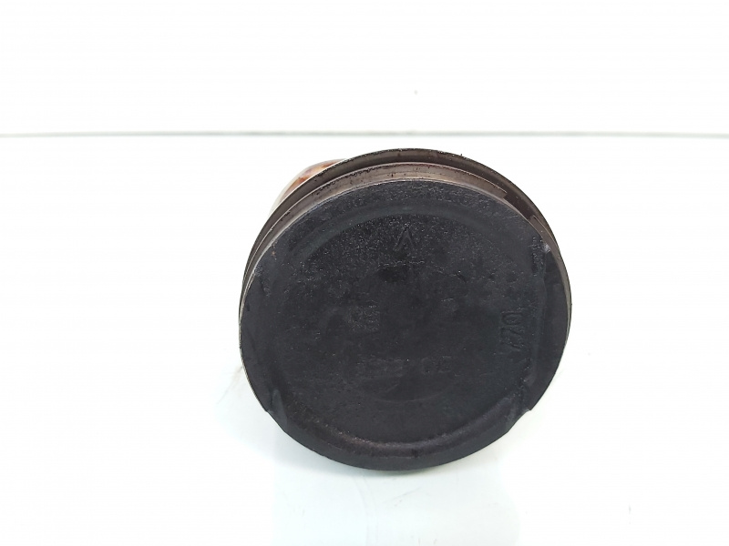 Piston, Renault Megane 2, 2.0 benz, F4R770 (id:653759)