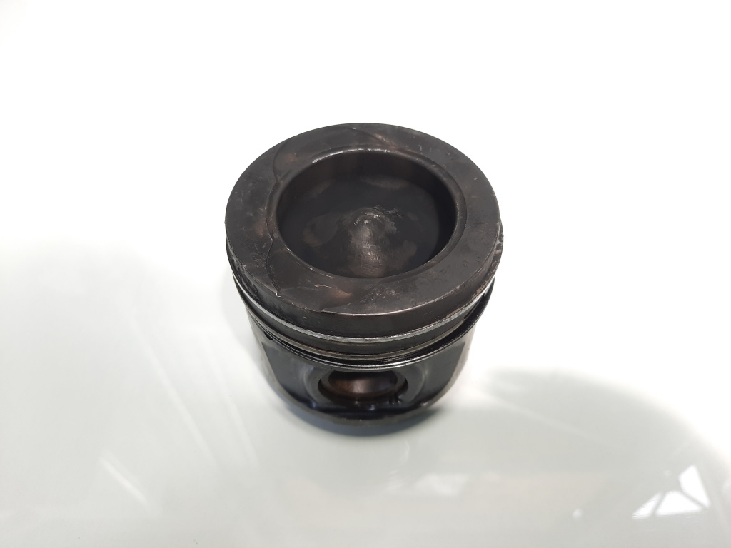 Piston, Renault Megane 3, 1.5 dci, K9K832 (id:477360)