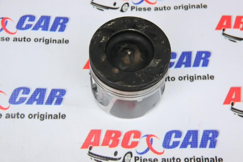 Piston Renault Trafic 2 2001-2006 10653