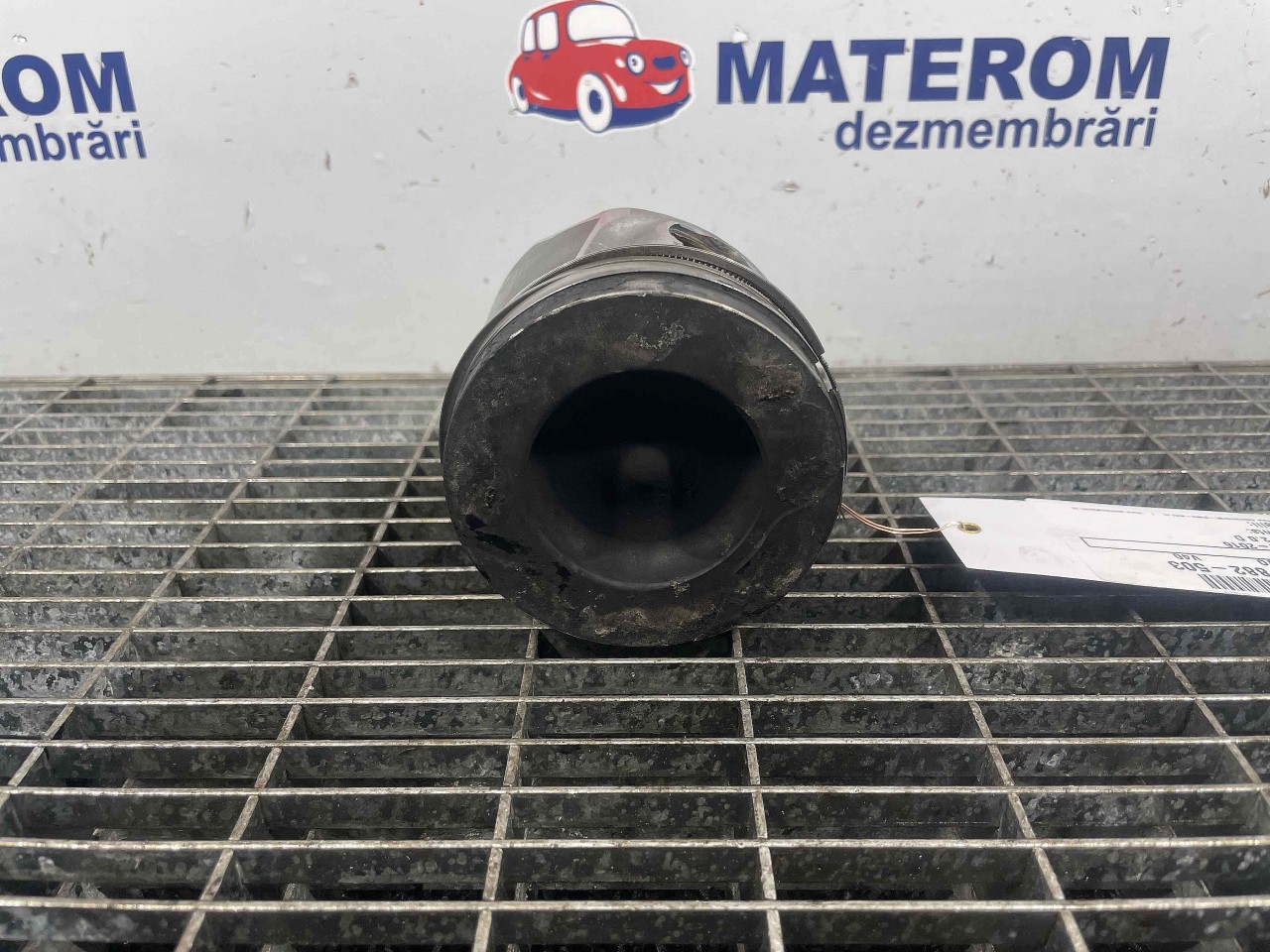 PISTON VOLVO V40 V40 2.0 D - (2012 2016)