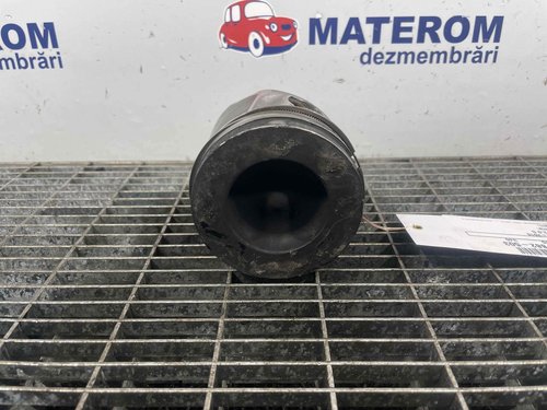 PISTON VOLVO V40 V40 2.0 D - (2012 2016)