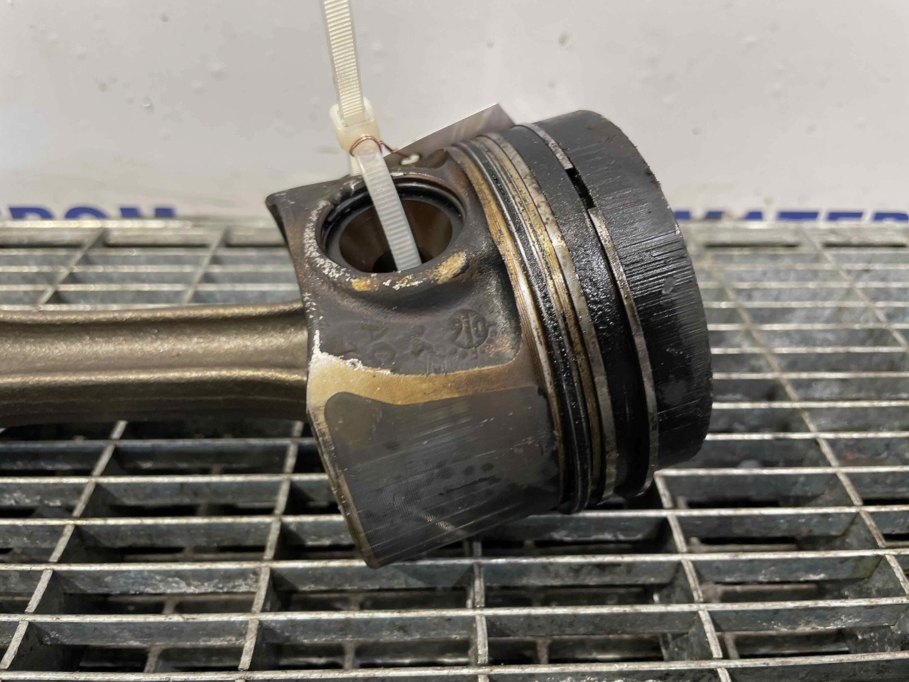 PISTON VW GOLF VI 1.6 TDI - (2008 2012)