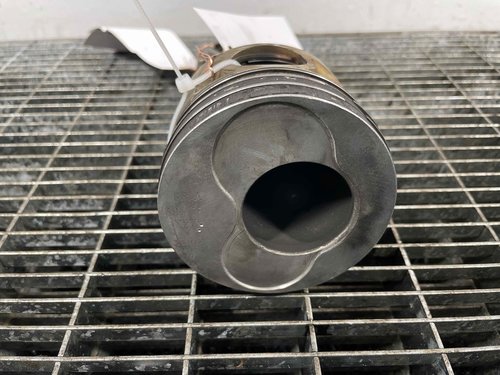 PISTON VW PASSAT 2.0 TDI - (2005 2010)