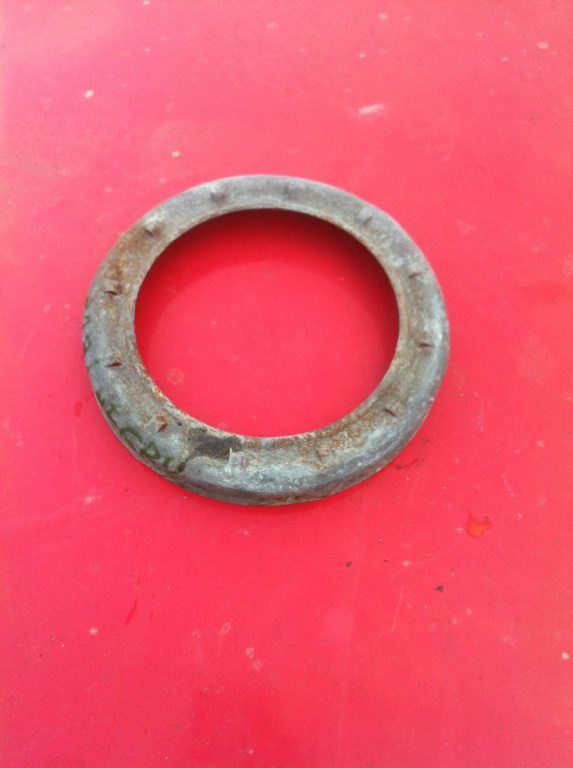 Piulita litrometru BMW Seria 3 E46 [1997 - 2003] Sedan 4-usi 318i MT (118 hp) 1.9