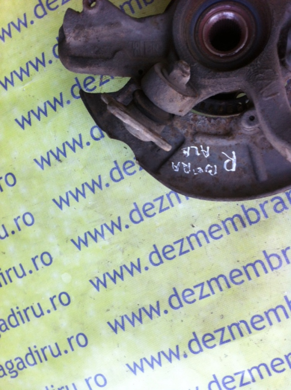 Pivot dreapta fata Volkswagen VW Bora [1998 - 2005] Sedan 1.6 16V MT (105 hp) (1J2) 16V