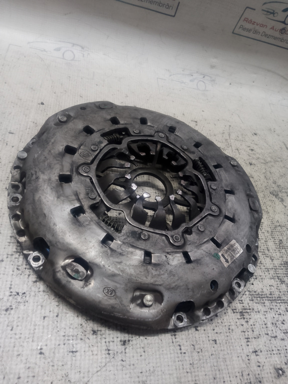 Placa de presiune masa dubla Nissan Qashqai 1.6 Motorina 2012, 302056476R / LUK