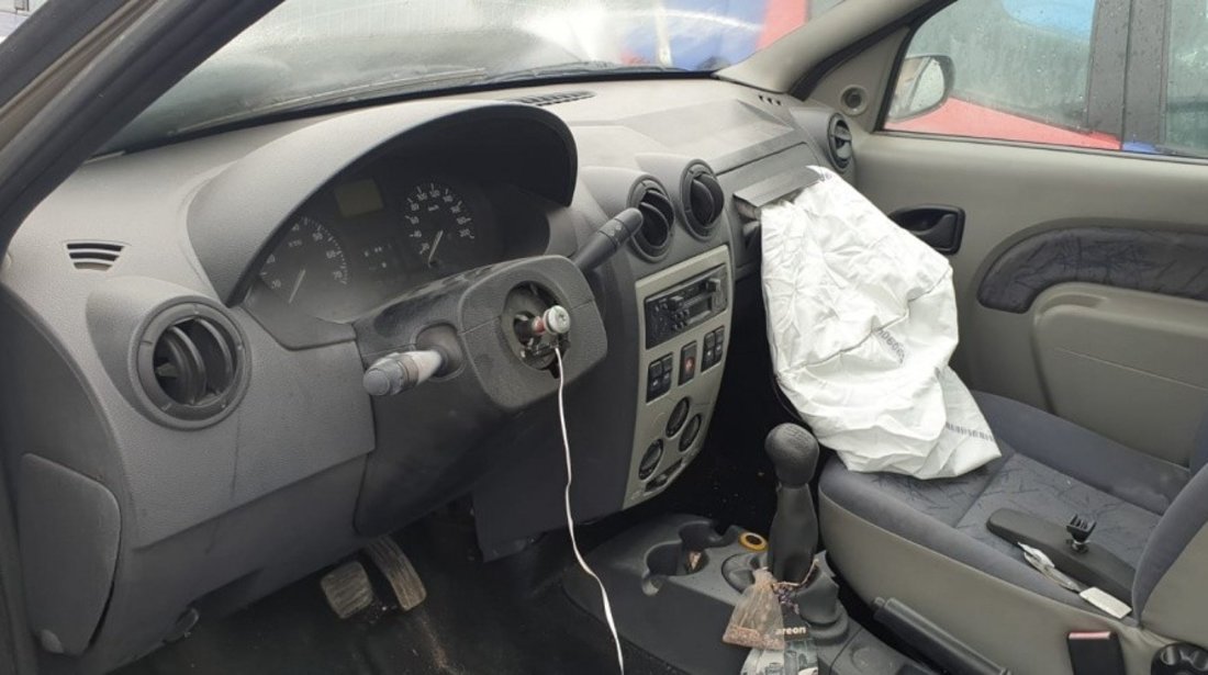 Plafon interior Dacia Logan 2005 sedan 1.4 16v