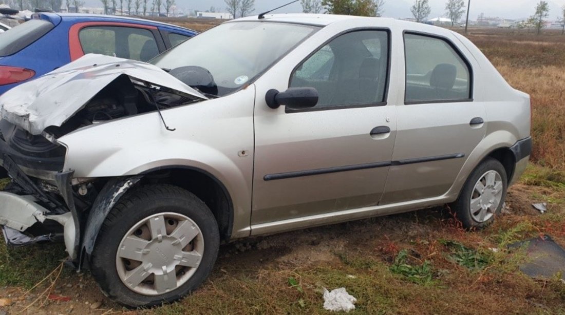 Plafon interior Dacia Logan 2005 sedan 1.4 16v