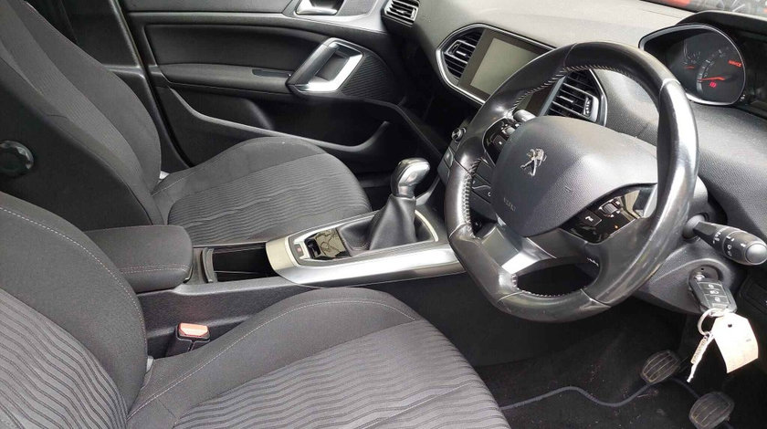 Plafon interior Peugeot 308 2014 HATCHBACK 1.6 HDI DV6DTED