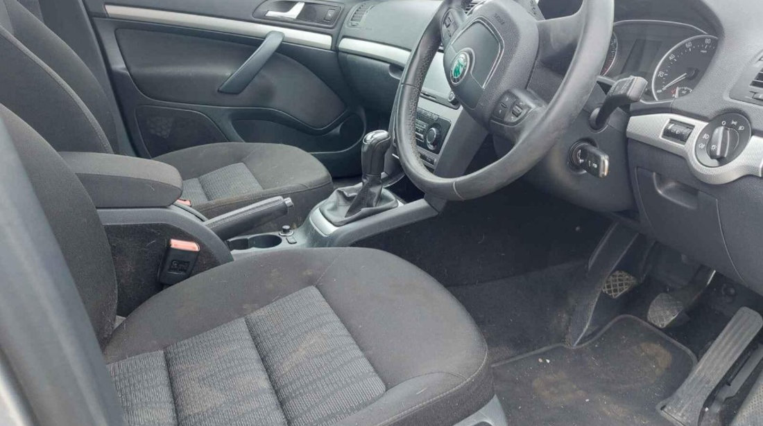 Plafon interior Skoda Octavia 2 2012 BREAK 2.0 TDI CFHC