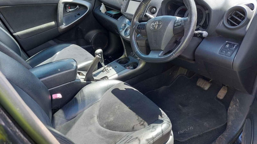 Plafon interior Toyota RAV 4 2010 SUV 2.2 2ADFHV 150Hp