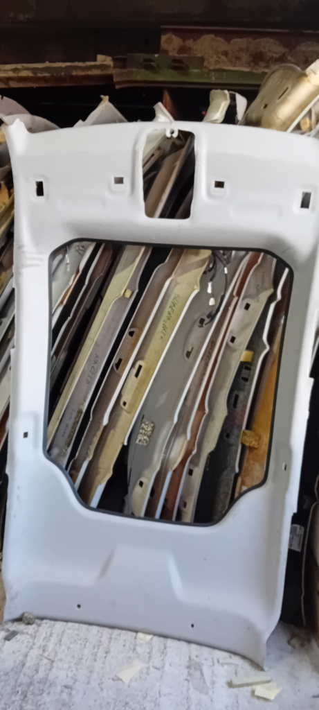 Plafon material cu panorama Citroen Cactus 2015