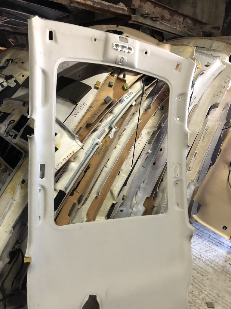Plafon material cu panorama Nissan Qashqai 2012