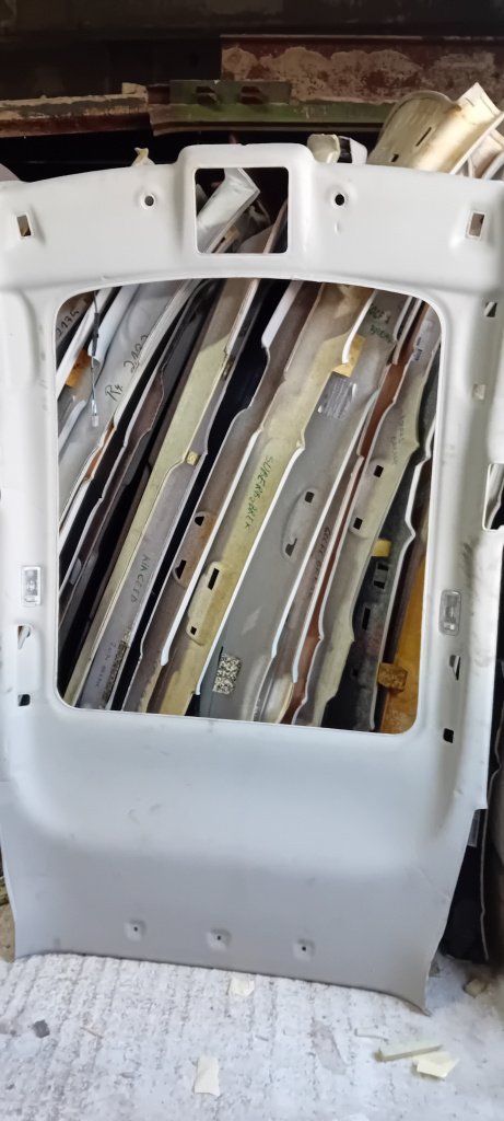 Plafon material cu panorama Nissan Qashqai 2016