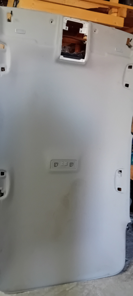 Plafon material Volkswagen Sportsvan 2015