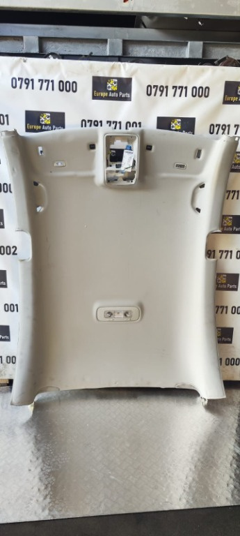 Plafon Peugeot 308 SW 1.6 HDI cod motor 9HR an 2011 combi