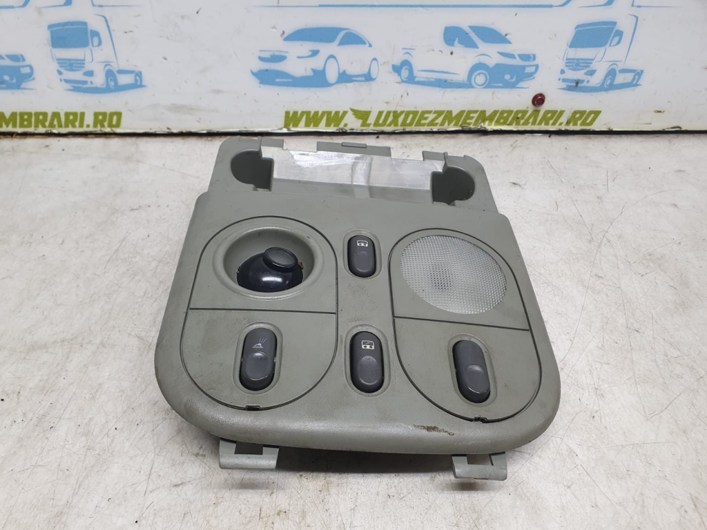Plafoniera 8200106218 Renault Scenic [facelift] [1999 - 2003] 1.9 dci F9Q732
