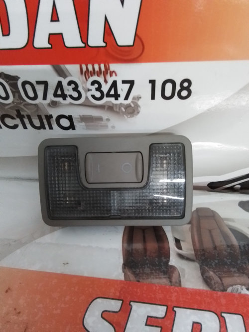 Plafoniera Audi A4 (2001-2004) [8E2, B6] 1.9 Motorina 2002, B9947123