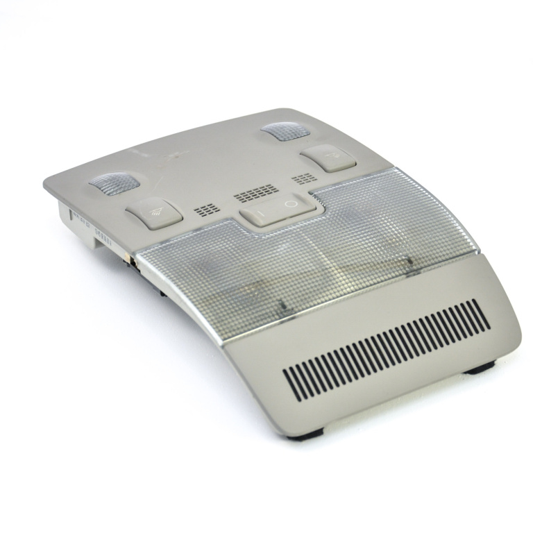 Plafoniera Audi A4 B6 (8E) 2000-2004 1.6 Alz Benzina Fata 8E0947135A, 8E0 947 135 A, 8E0 947 135, 8E0947135 Sidler