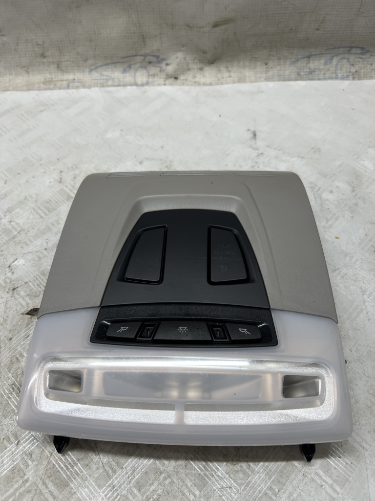 Plafoniera BMW Seria 3 F31 - Benzina 2013, 9289919