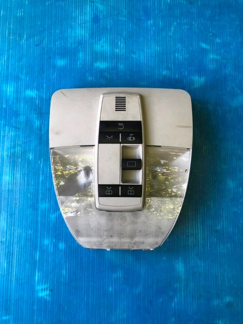 Plafoniera cu TRAPA Mercedes A200 W169 2004-2008