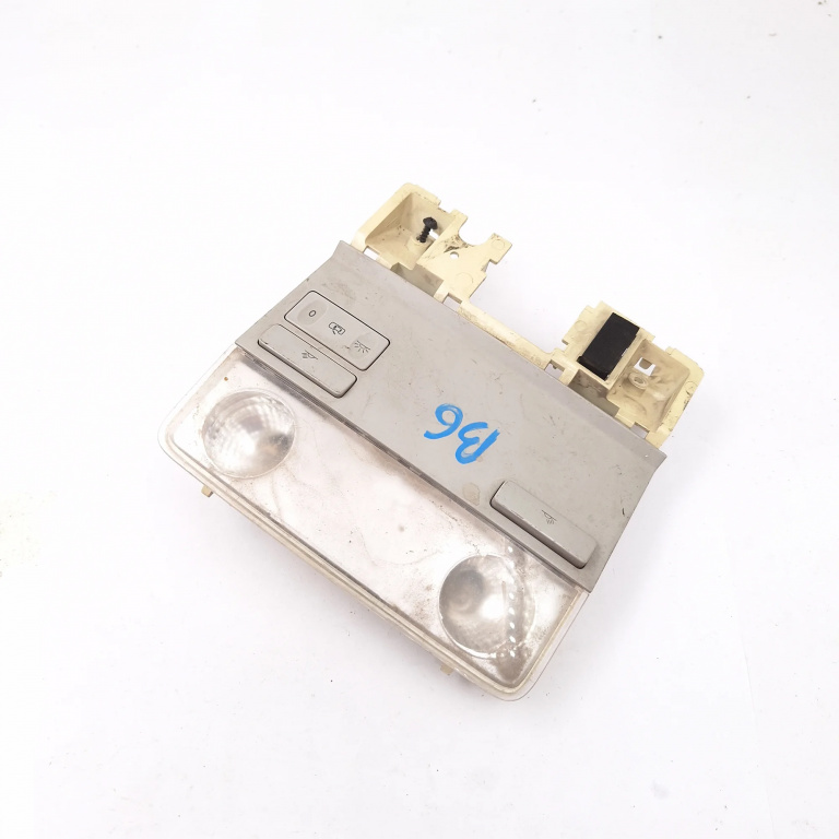 Plafoniera Fata Audi A4 B6 (8E) 2000 - 2004 1K0947105