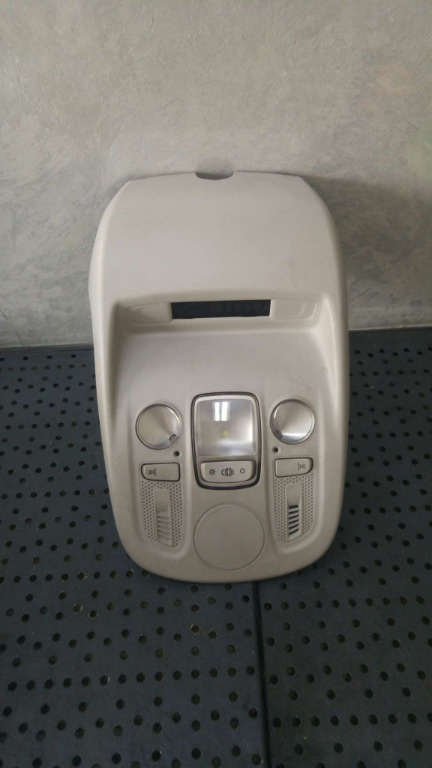 Plafoniera fata citroen c4 2 nc 9671645977