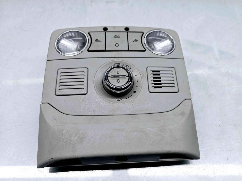 Plafoniera fata Skoda Yeti (5L) [Fabr 2009-2020] 5L0947105AQD
