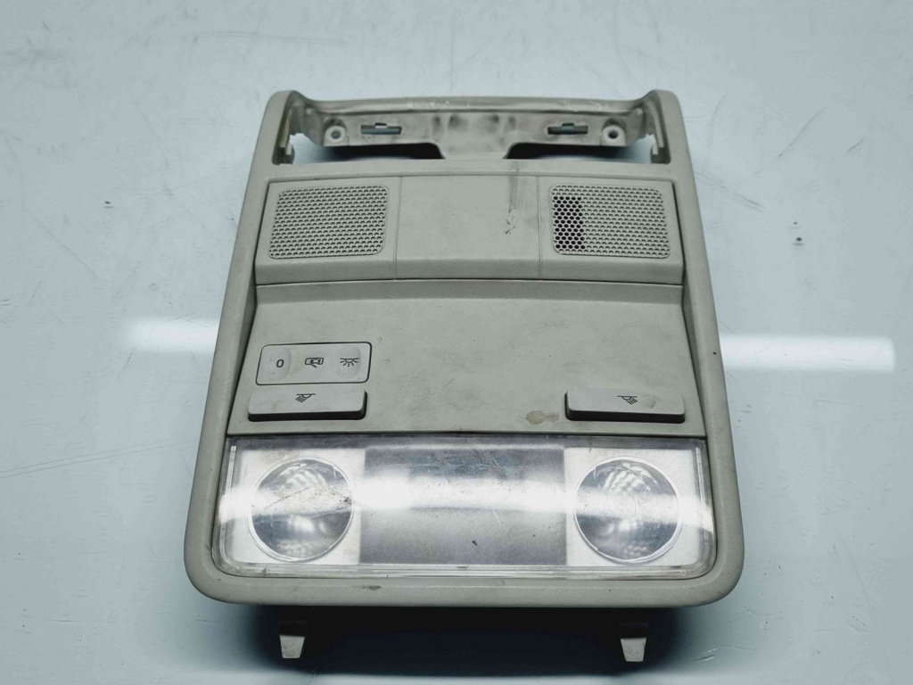 Plafoniera fata Volkswagen Passat B6 Variant (3C5) [Fabr 2005-2010] 1K0947133