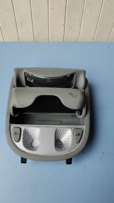 Plafoniera Hyundai Santa Fe 2.7 G6EA 2007 Cod : 92800-2BXXX 92800-2B000