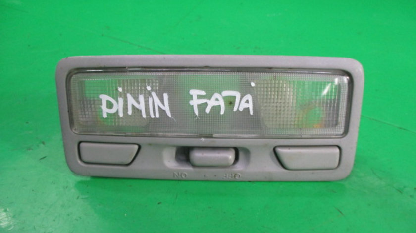 PLAFONIERA / ILUMINATOR INTERIOR FATA COD MR330450 MITSUBISHI PAJERO PININ FAB. 1999 – 2007 ⭐⭐⭐⭐⭐