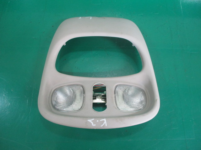 PLAFONIERA / ILUMINATOR INTERIOR JEEP CHEROKEE KJ 4X4 FAB. 2001 - 2008 ⭐⭐⭐⭐⭐