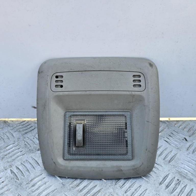 Plafoniera - lampa fata Chevrolet Aveo 2011-> T300