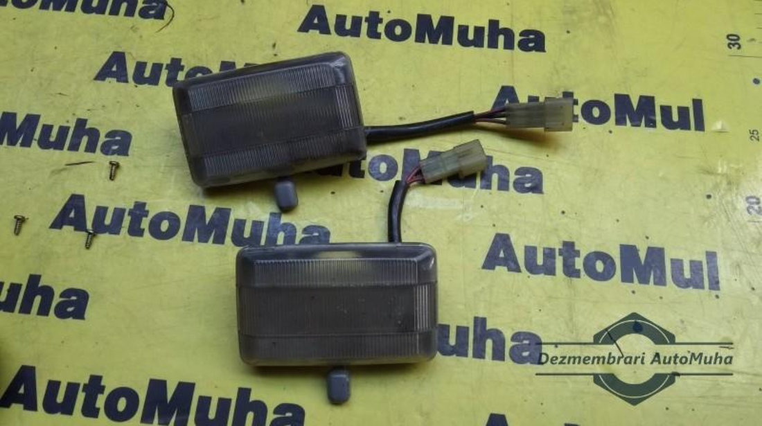 Plafoniera - lampa Mitsubishi Pajero 2 (1990-2000)