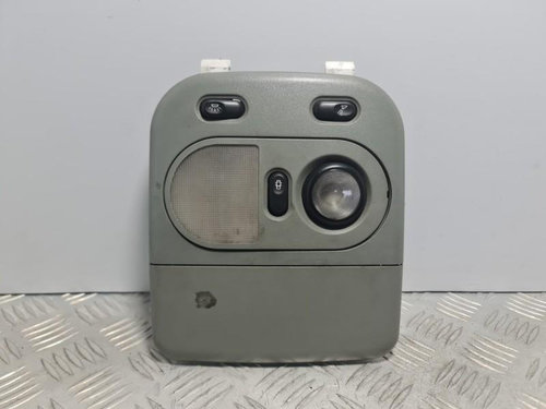Plafoniera - lampa Nissan Interstar 2002-> 8200113209