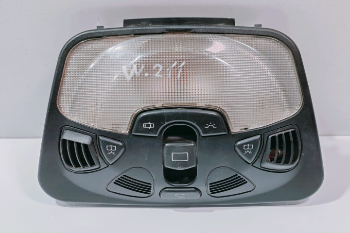 Plafoniera lampa plafon A2038200501 Mercedes-Benz C-Class W203/S203/CL203 [2000 - 2004]