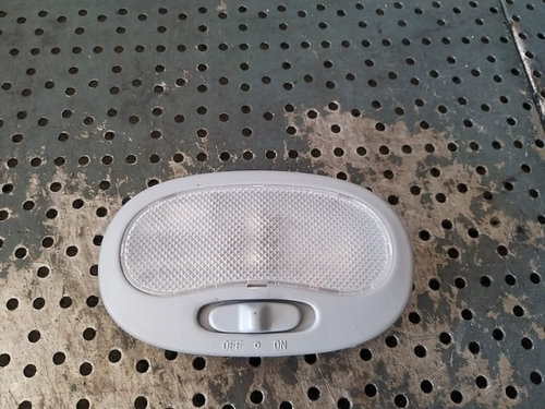 Plafoniera lampa plafon spate chevrolet kalos 96314278