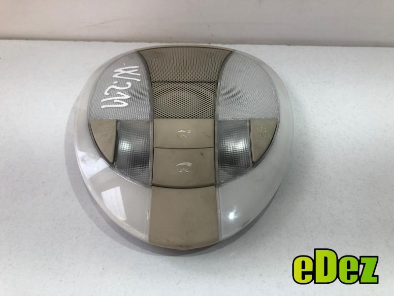 Plafoniera - lampa spate Mercedes E-Class (2002-2008) [W211] a2118202201