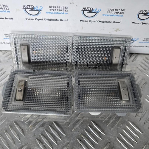 Plafoniera - lampa spate Opel Corsa D facelift 2010-2014 13101642